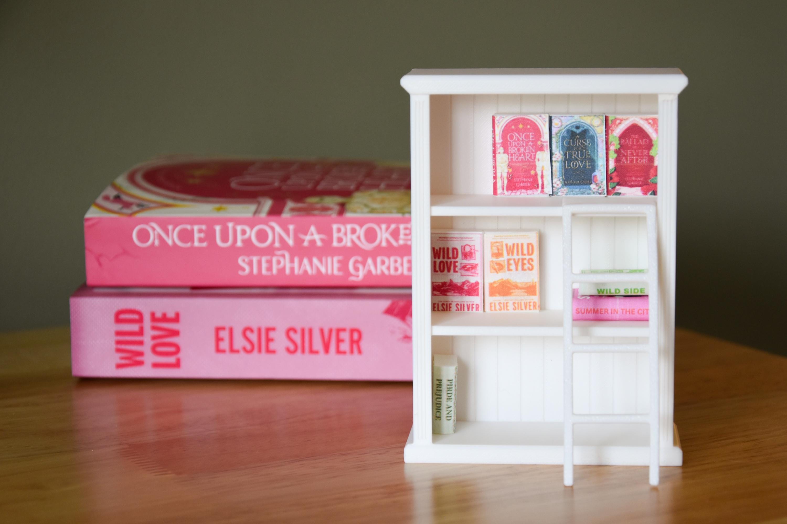 Classic Mini Bookshelf- 1:12 scale