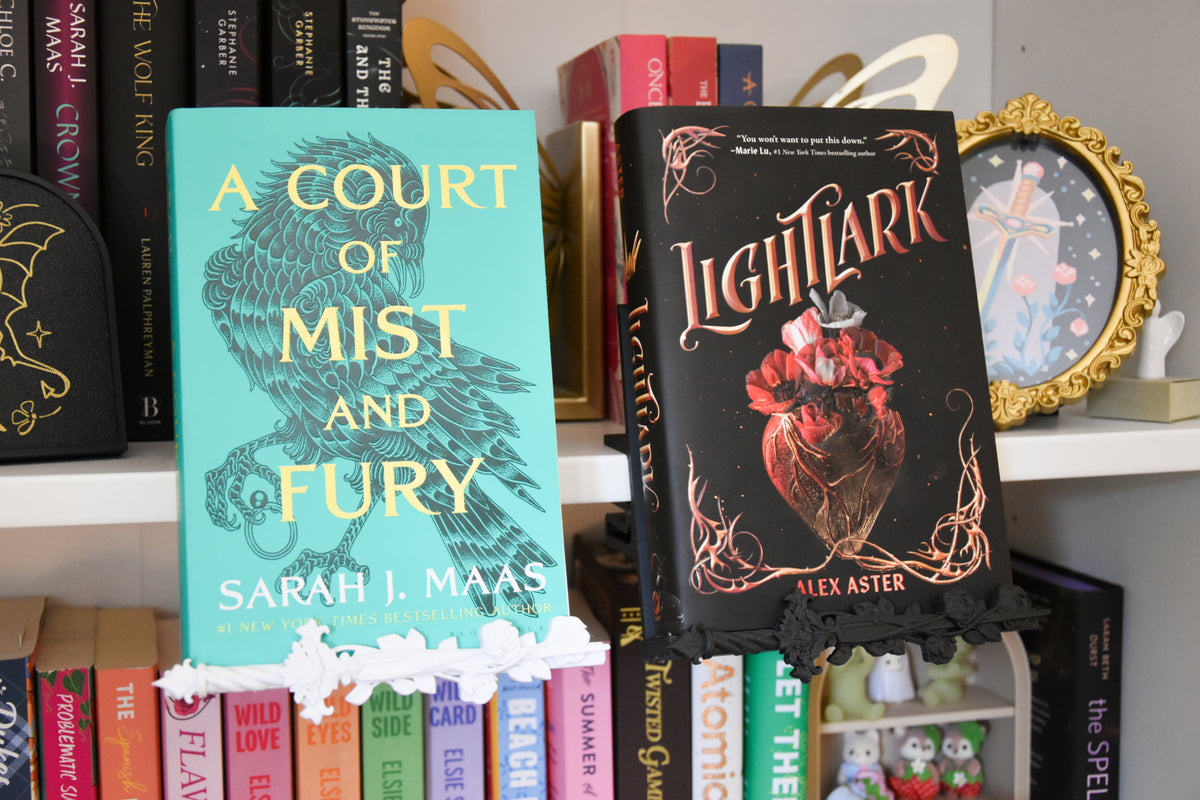Rose Dagger- Floating Book Display Trim