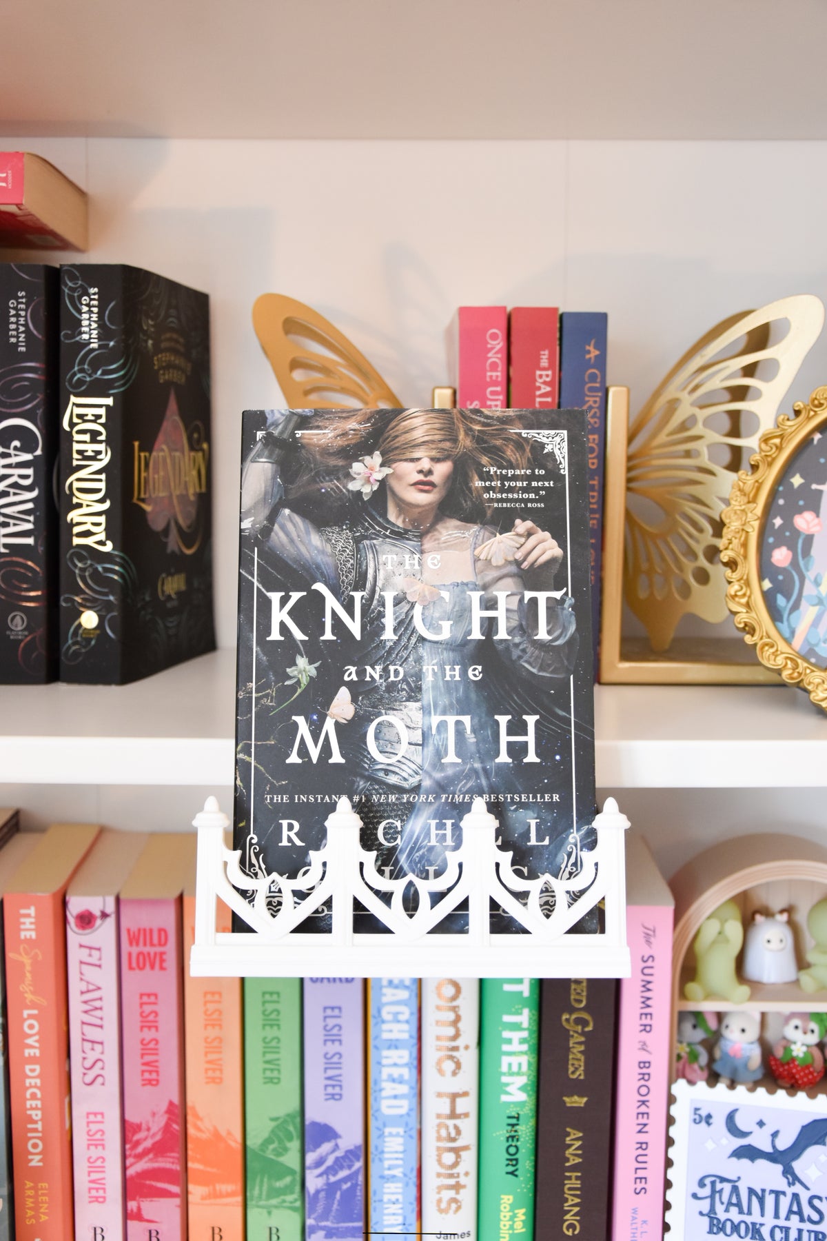 Gothic- Floating Book Display Trim