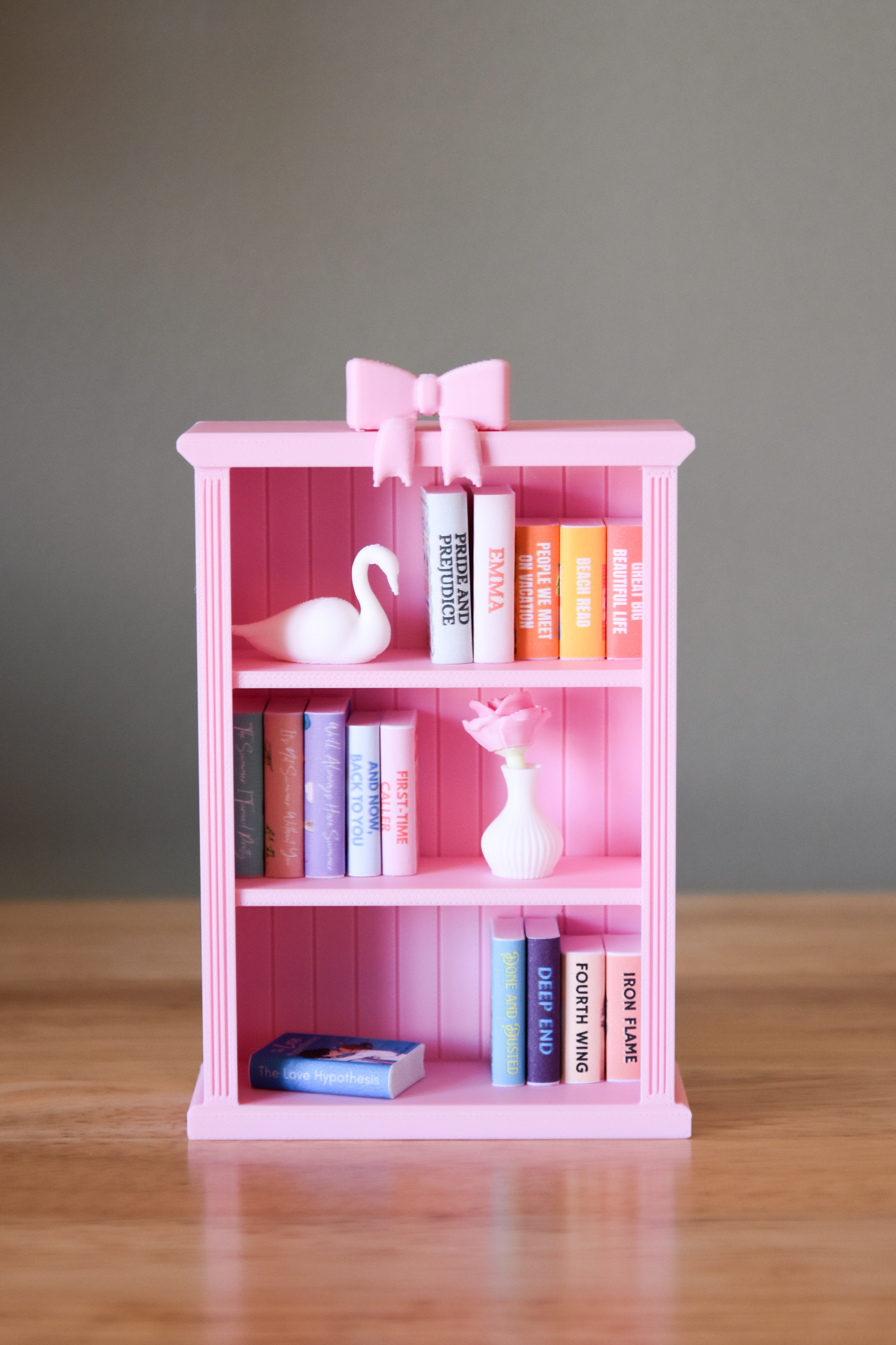 Bow Shelf Sitter- Mini 1:12 scale