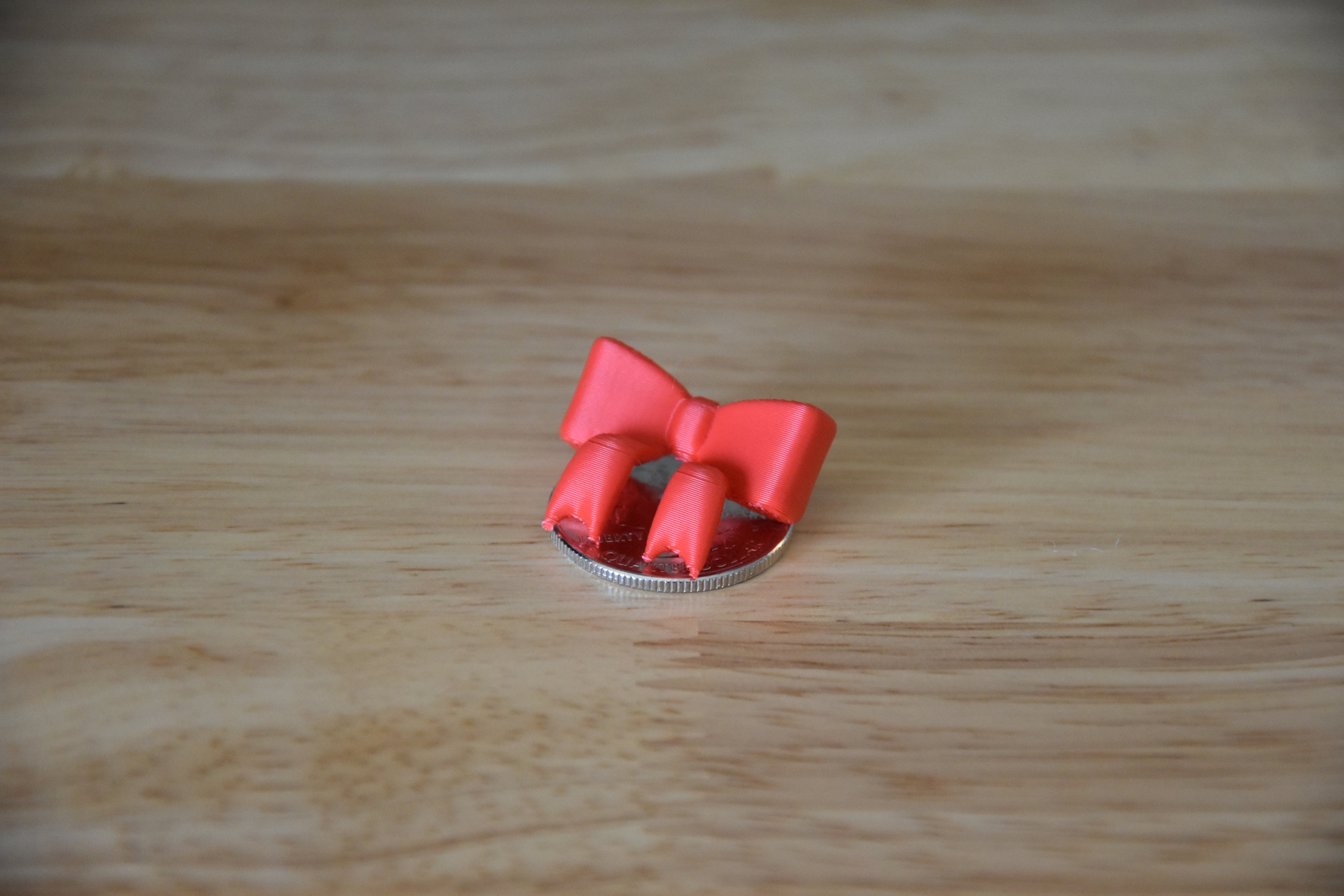 Bow Shelf Sitter- Mini 1:12 scale