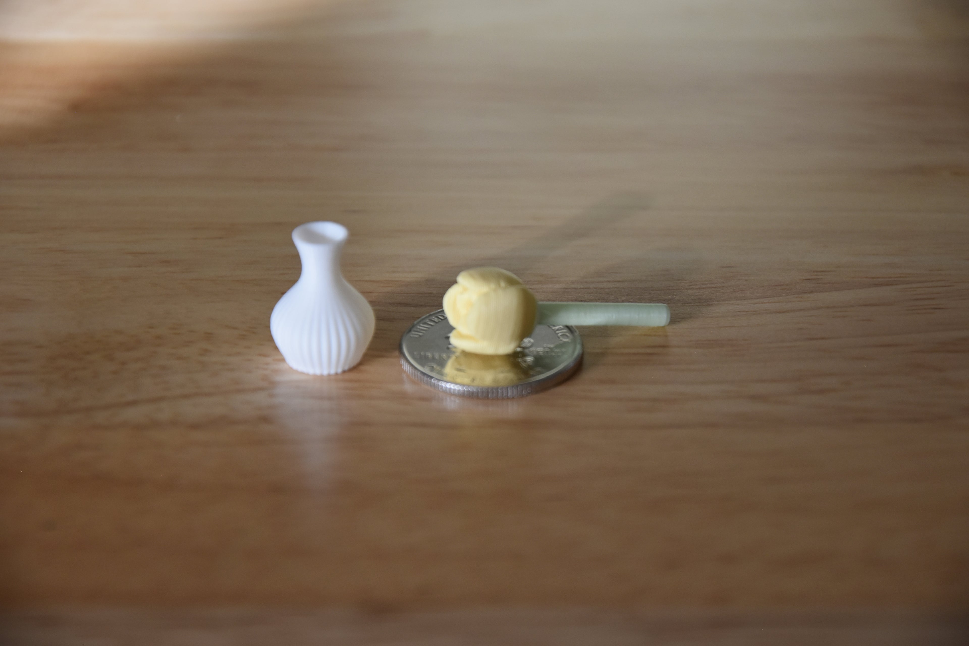 Tulip with Vase- Mini 1:12 scale