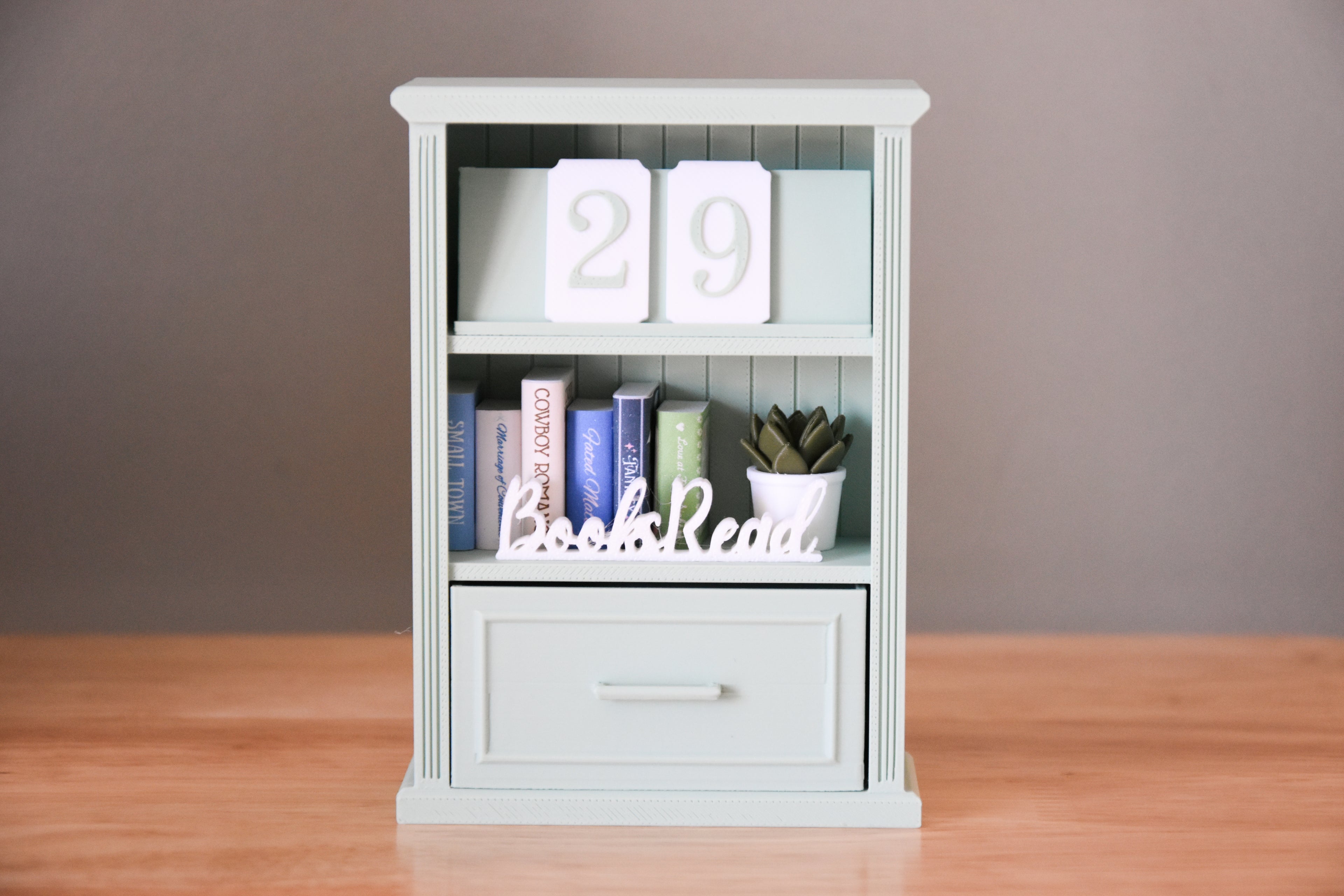 Cursive Books Read Sign- 1:12 scale