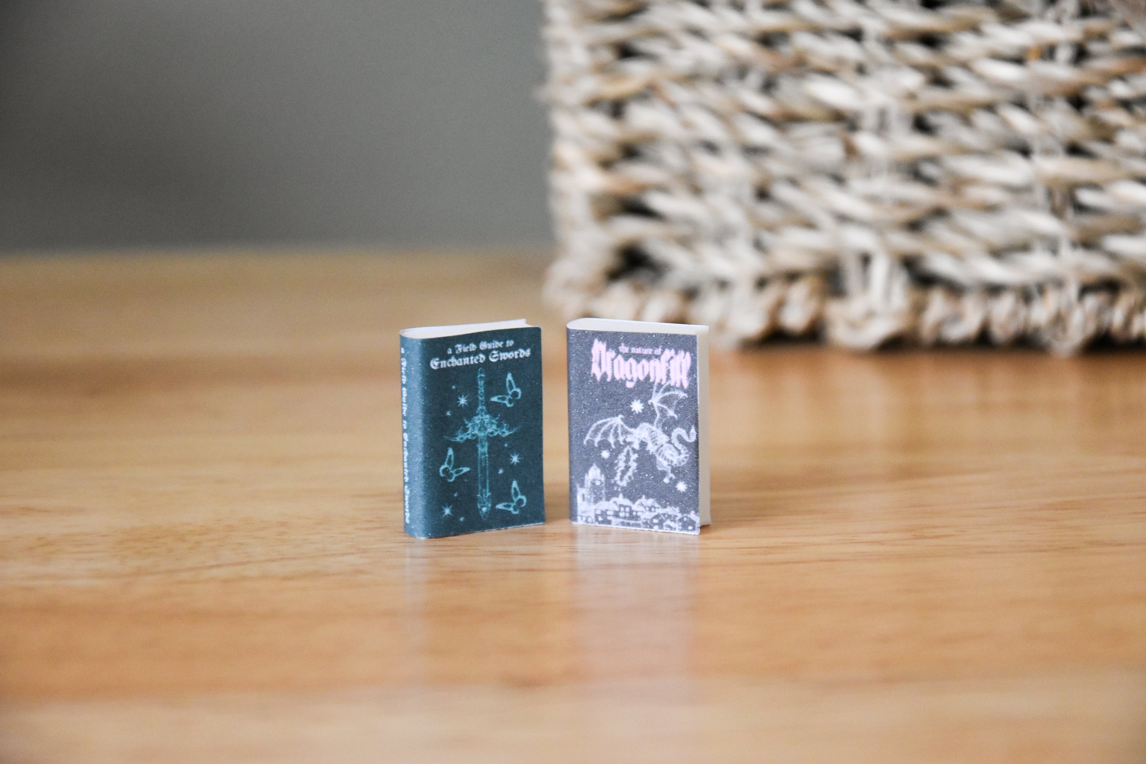 Fantasy Research Books & Guides 12 DIY Mini Books- 1:12 scale